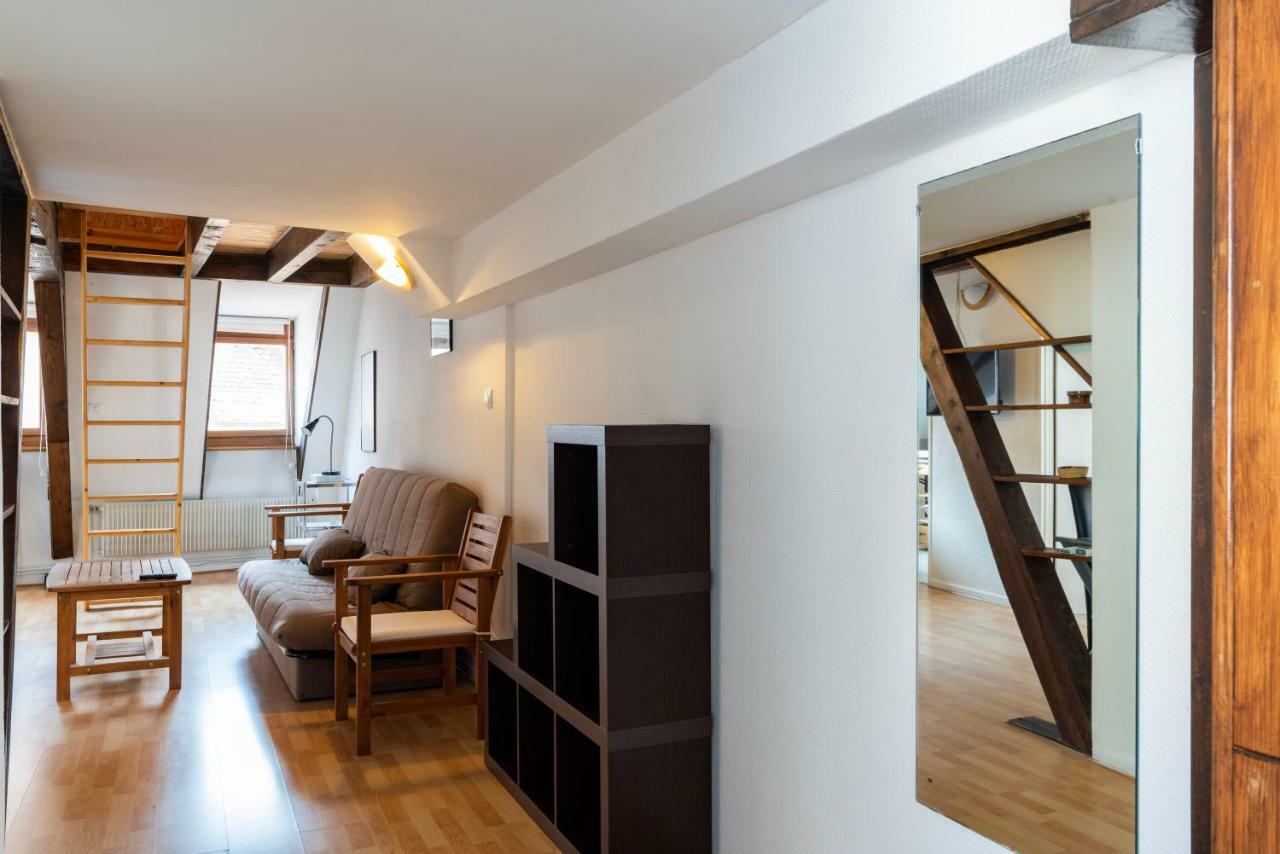 Citycosy Strasbourg - Budget St Thomas Serruriers エクステリア 写真