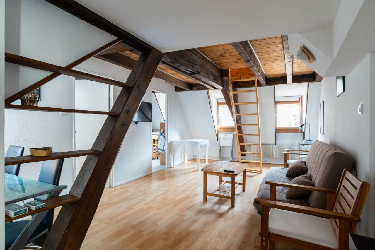 Citycosy Strasbourg - Budget St Thomas Serruriers エクステリア 写真