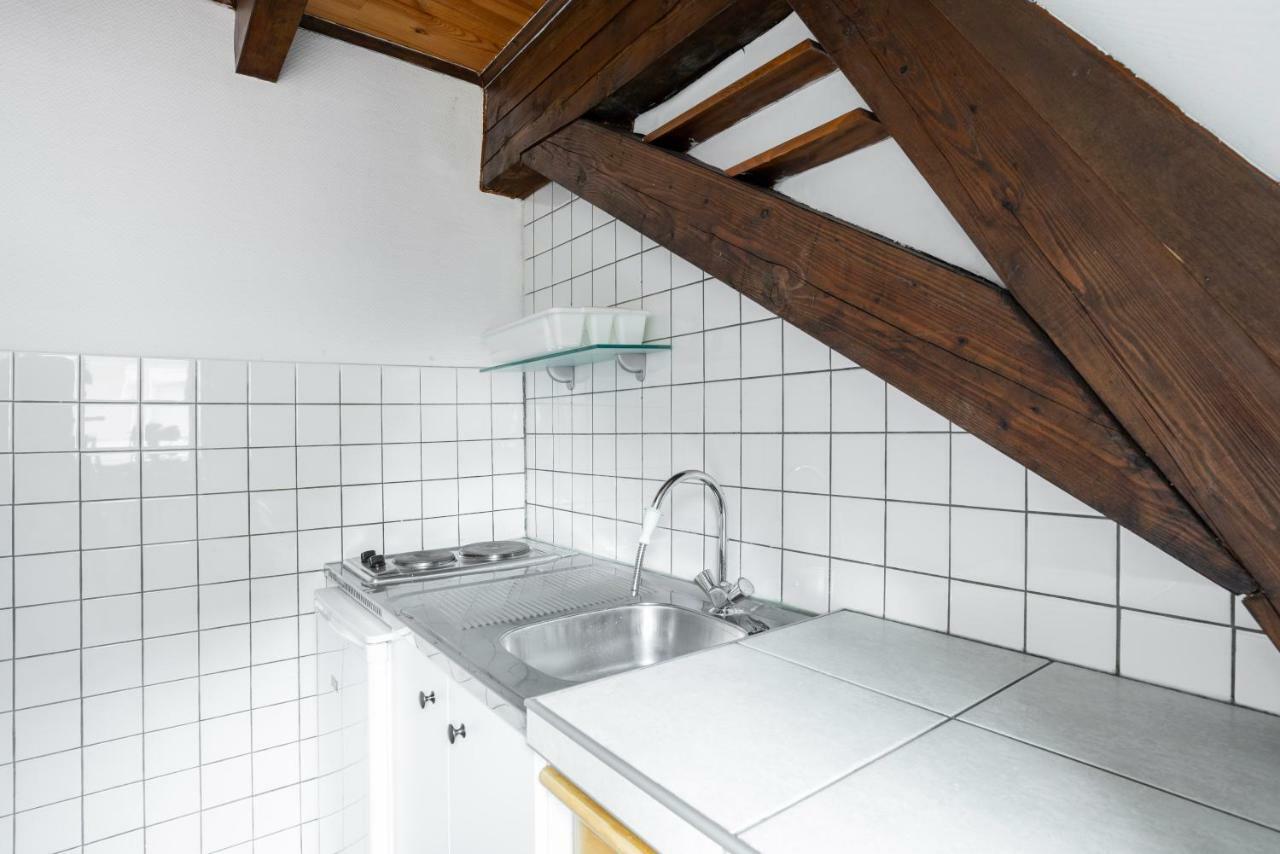 Citycosy Strasbourg - Budget St Thomas Serruriers エクステリア 写真